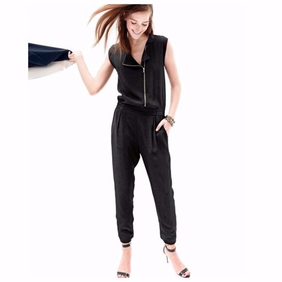 J.Crew Black Sleeveless Jumpsuit Angled Asymmetrical Front Zipper Jogger Size 2P - Picture 1 of 16